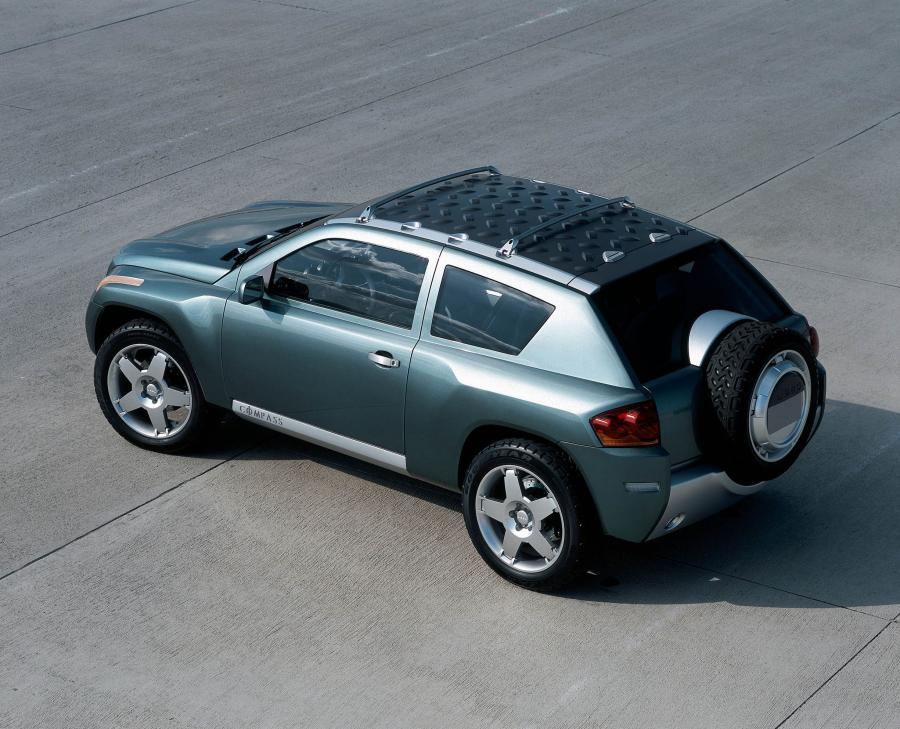  Jeep Compass Concept 2002 года  (фото 17 из 50)